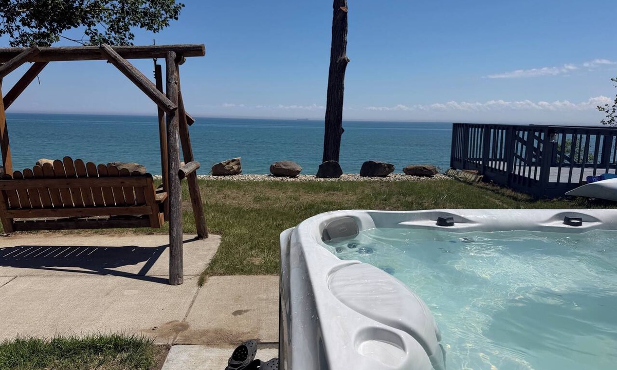 Lexington Cabin | Lakefront cottage #1 with private beach on Lake Huron, AC, shared Hot Tub & Pool