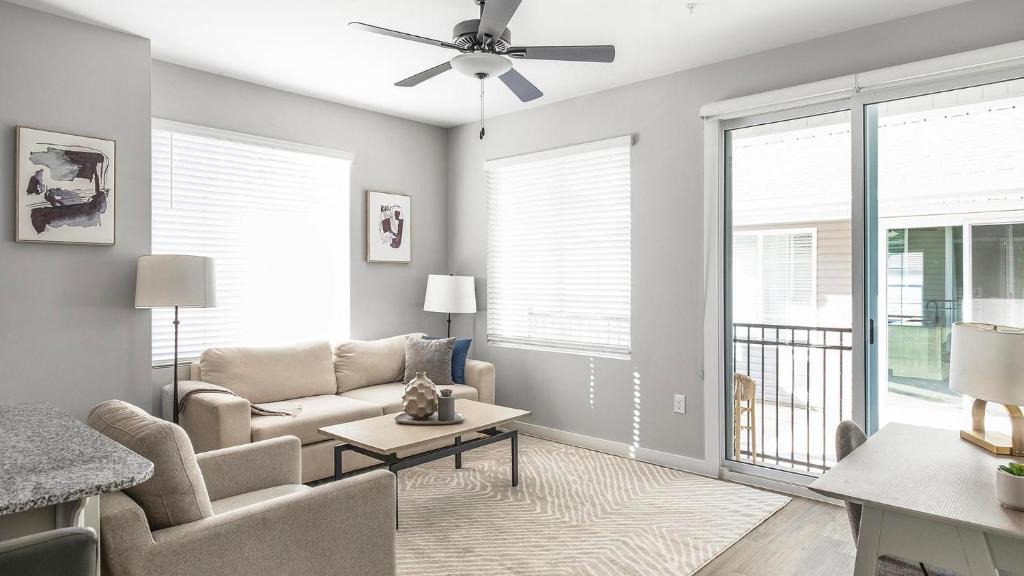Madison Apartment | Landing Apartments - Sanctuary at Indian Creek
