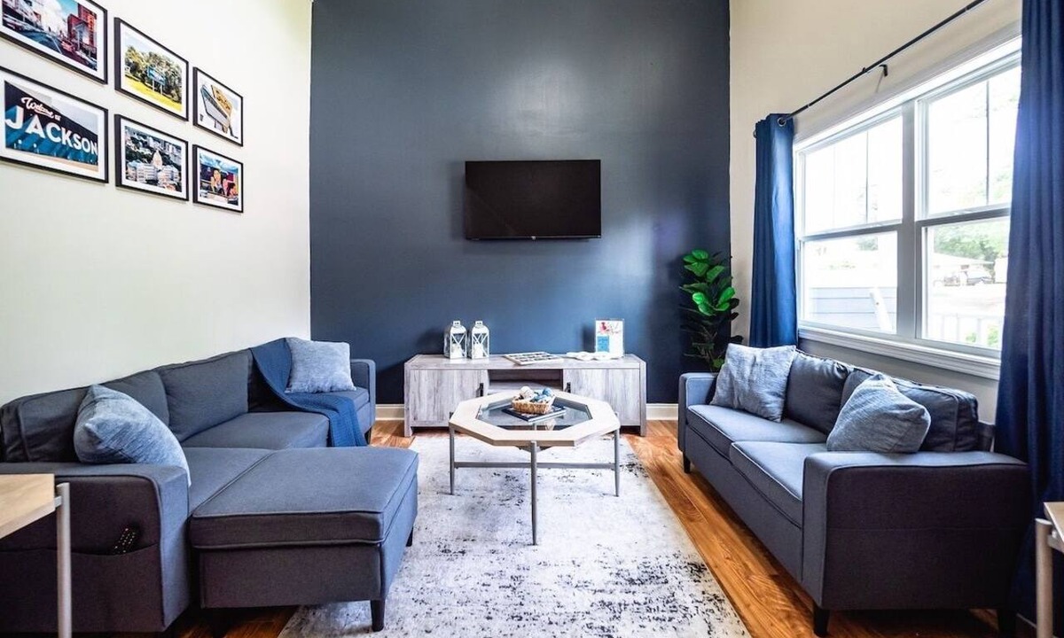 Jackson Apartment | Little Jxn Gem - 5 Mins to Downtown, Walk to JSU