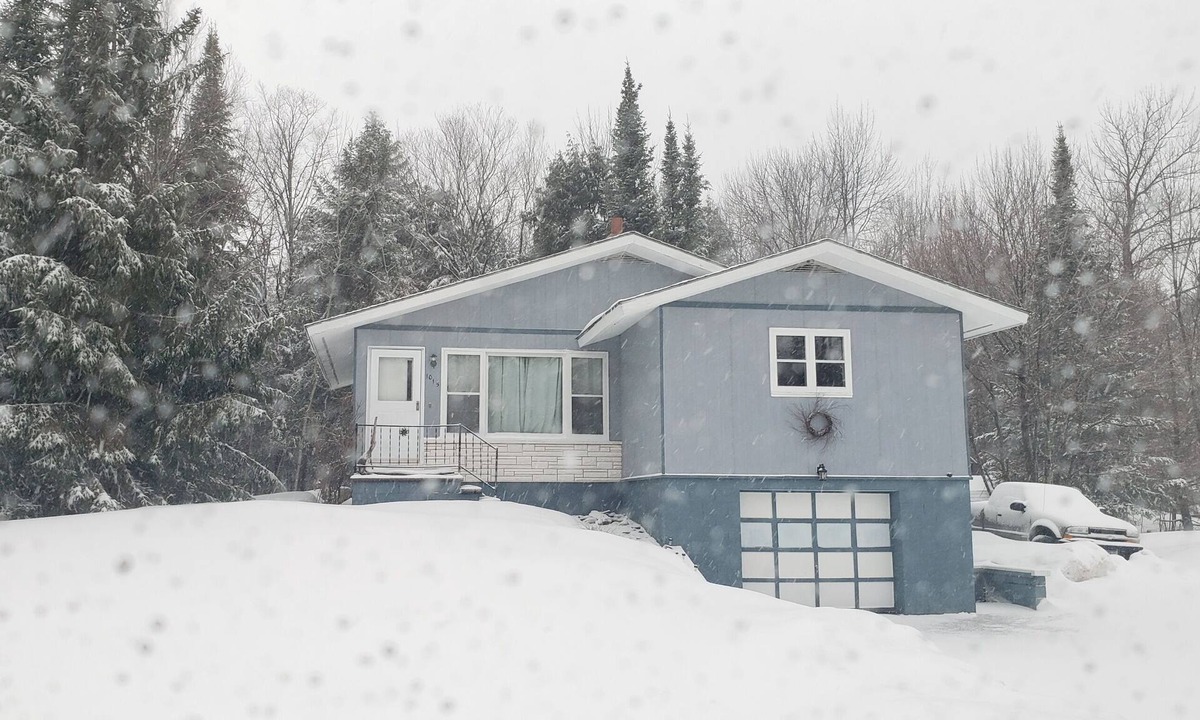 Ontonagon House | Located in White Pine MI.A former copper mining town with Many area attractions