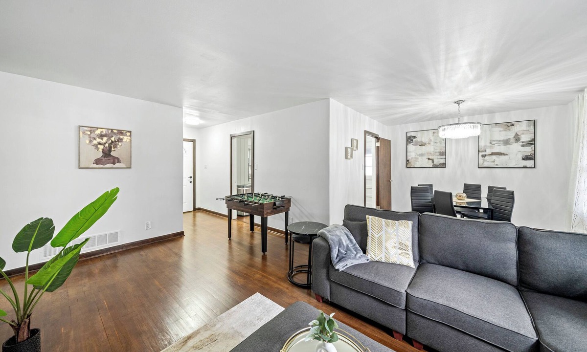 Biltmore Acres House | Luxe Family-Friendly ATL Home Near Emory & CHOA