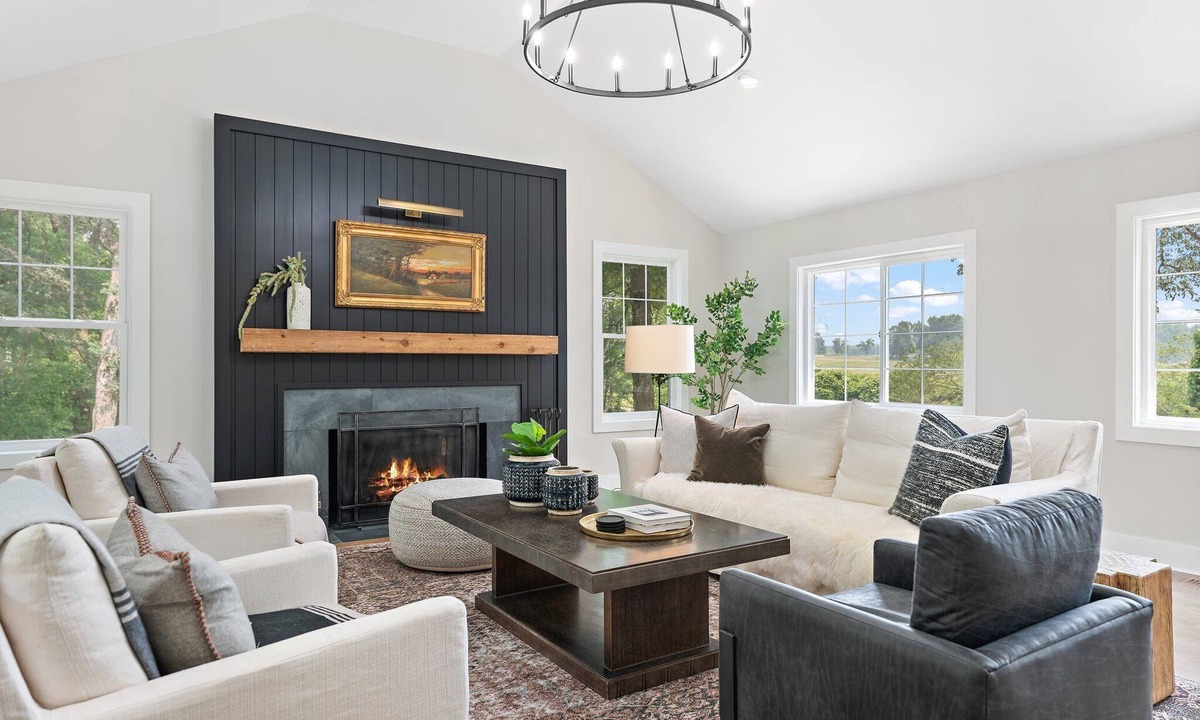 Culver House | Luxe Retreat Five Minutes From Culver Academies. Next to Culver Marina!