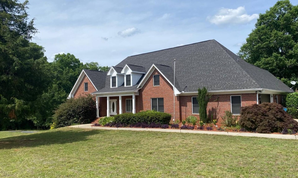 McDonough House | Luxury Mansion Experience – A Retreat of Elegance & Comfort in McDonough, GA