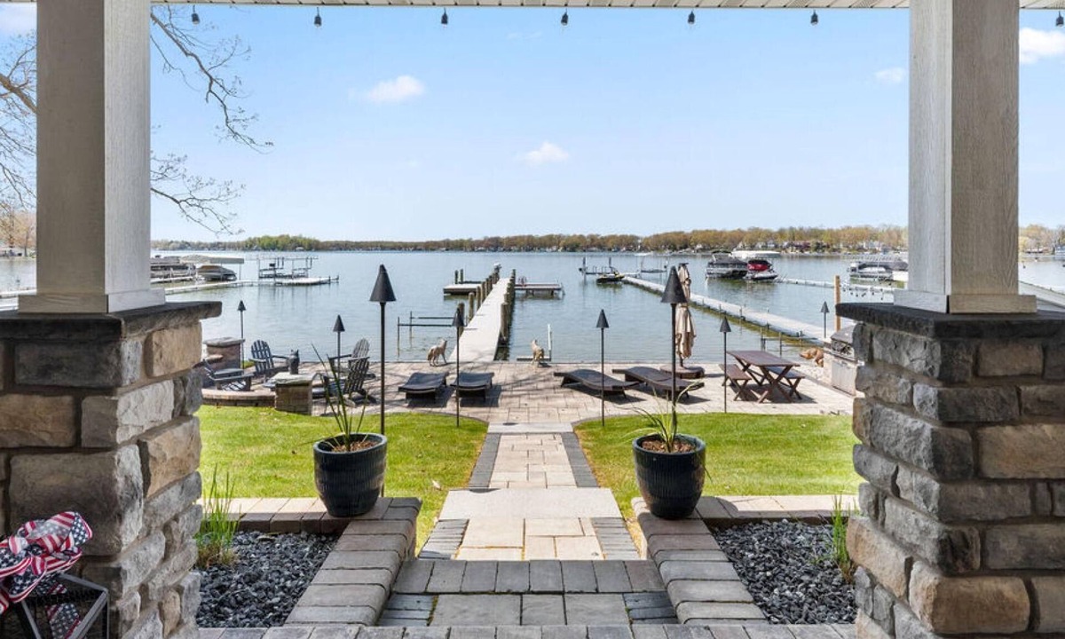 Sister Lakes House | Magician Lake Breeze | Stunning Water Views | Private Pier & Shoreline Fire Pit