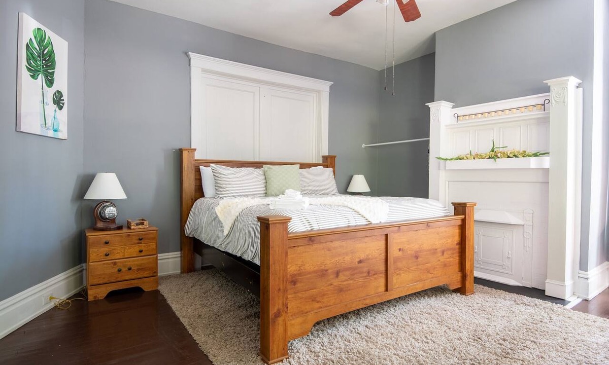 Five Points South Apartment | Magnolia Middle Suite| Queen Beds/Couples/Downtown