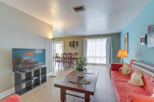 Montgomery Apartment | Montgomery Home in Garden District: 2 Mi to Dtwn!