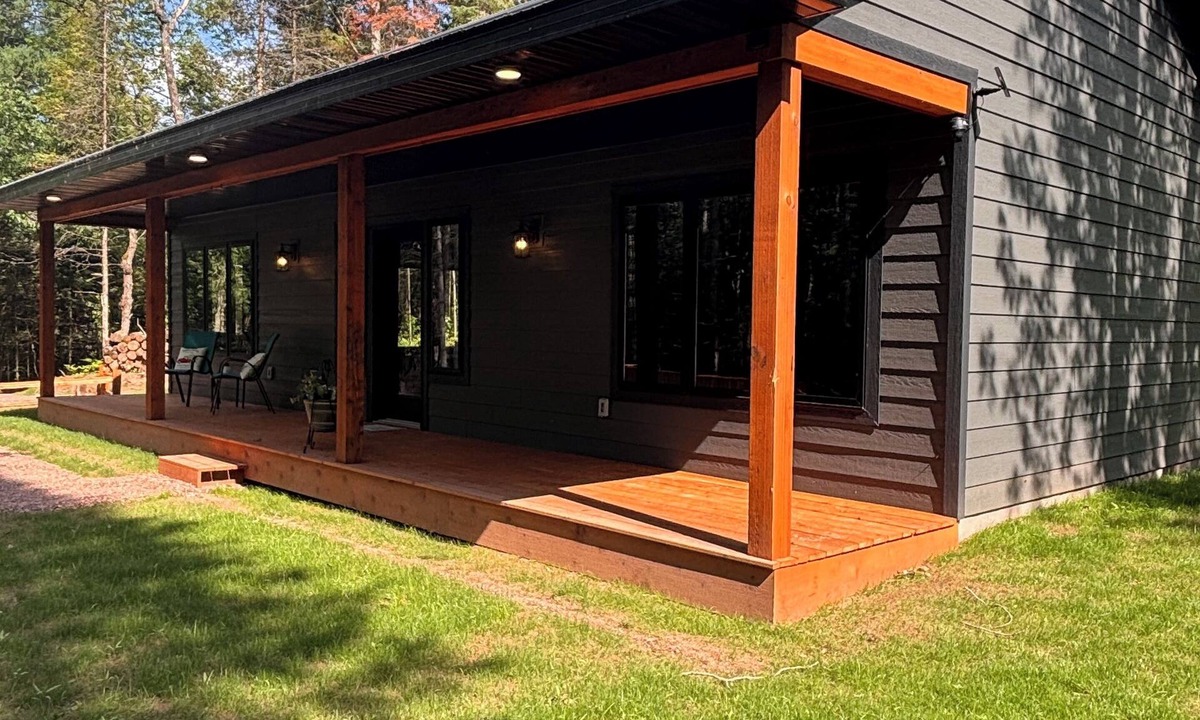 Mellen Cabin | Northwoods Cabin Getaway – Perfect for Hiking, Waterfalls, UTV/ATV & More!