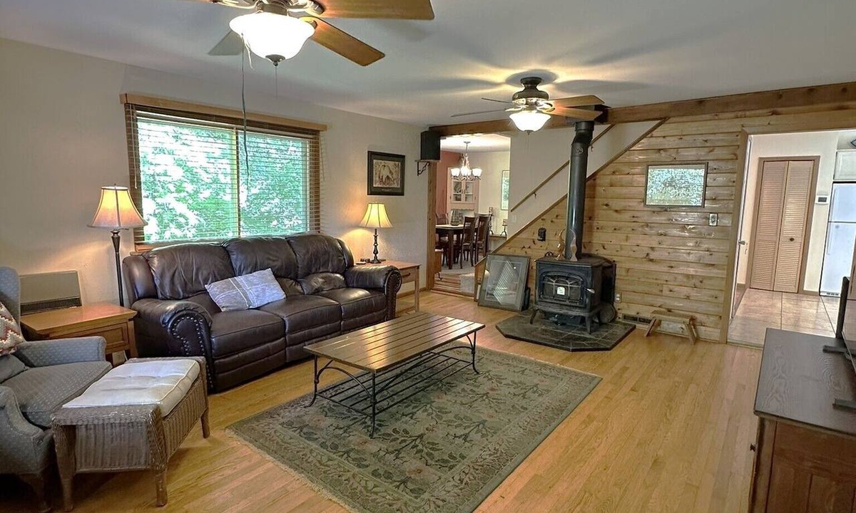Upper Peninsula House | Northwoods Trails - State Forest Retreat