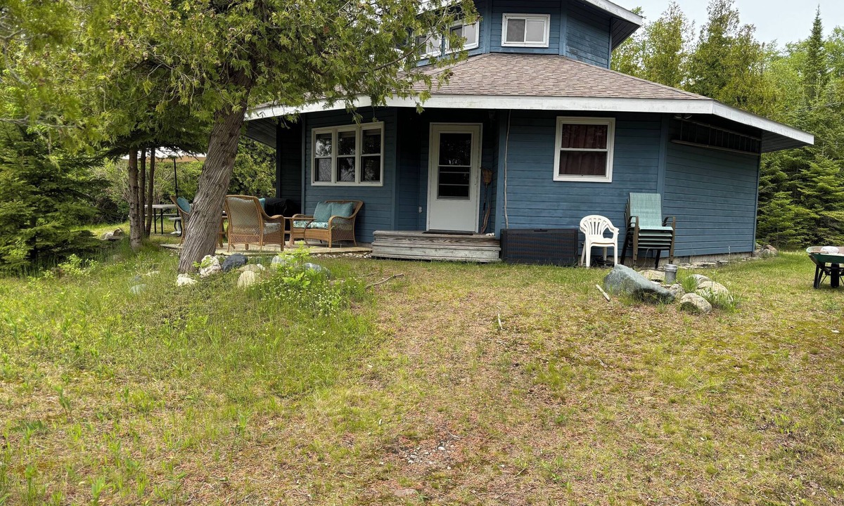 St Ignace House | Octagon Beach House Enjoy a tranquil getaway w/private beach on Lake Michigan
