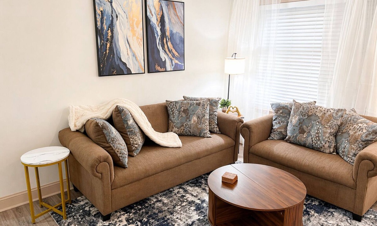 Perdue Hill Apartment | Ola's Retreat offering luxury accommodations in Monroeville, Alabama.