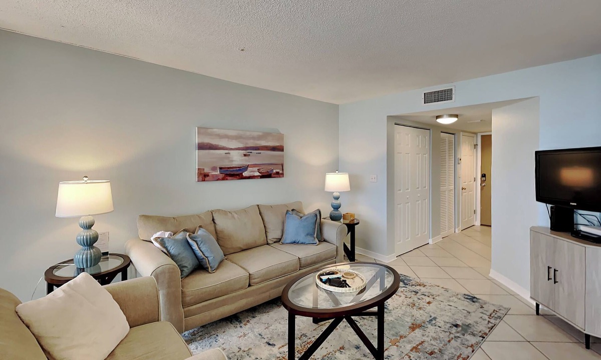 Pensacola Beach Condo | Overlook Breathtaking Views From This Pensacola Beach Condo!
