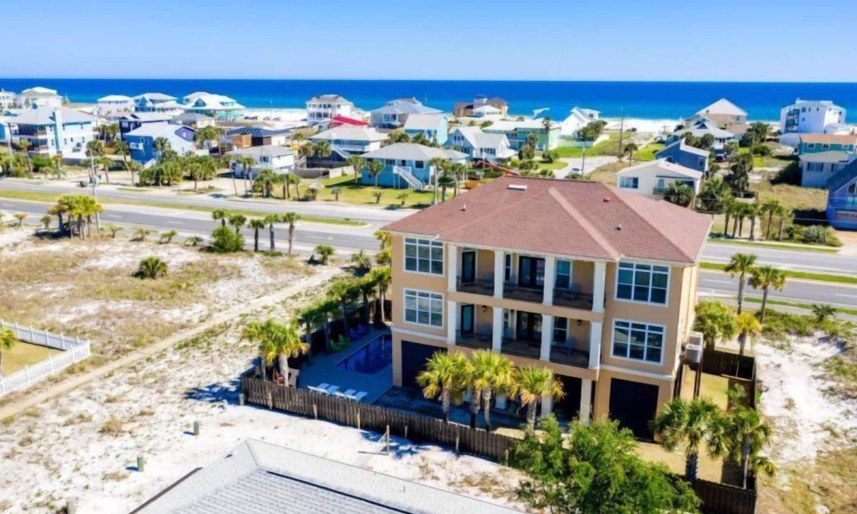 Toilla Segunda House | 🌊 Palm Palace | Private Pool + Game Room | 6BR Pensacola Beach Retreat