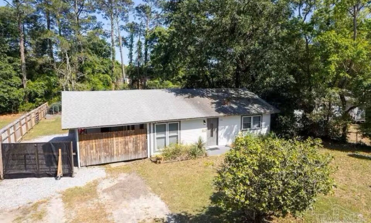 Pensacola House | Peaceful Oasis - Only Minutes from the Action