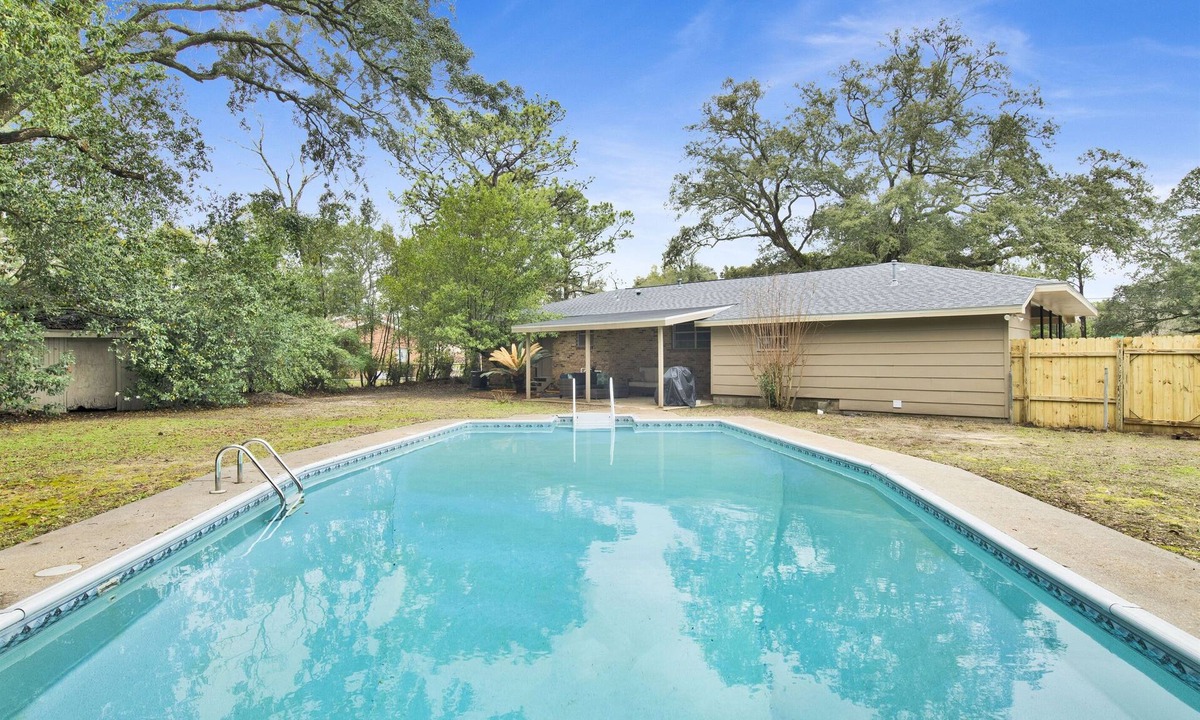 Northeast Pensacola House | Pensacola 4BR w/Private Pool Near Beaches