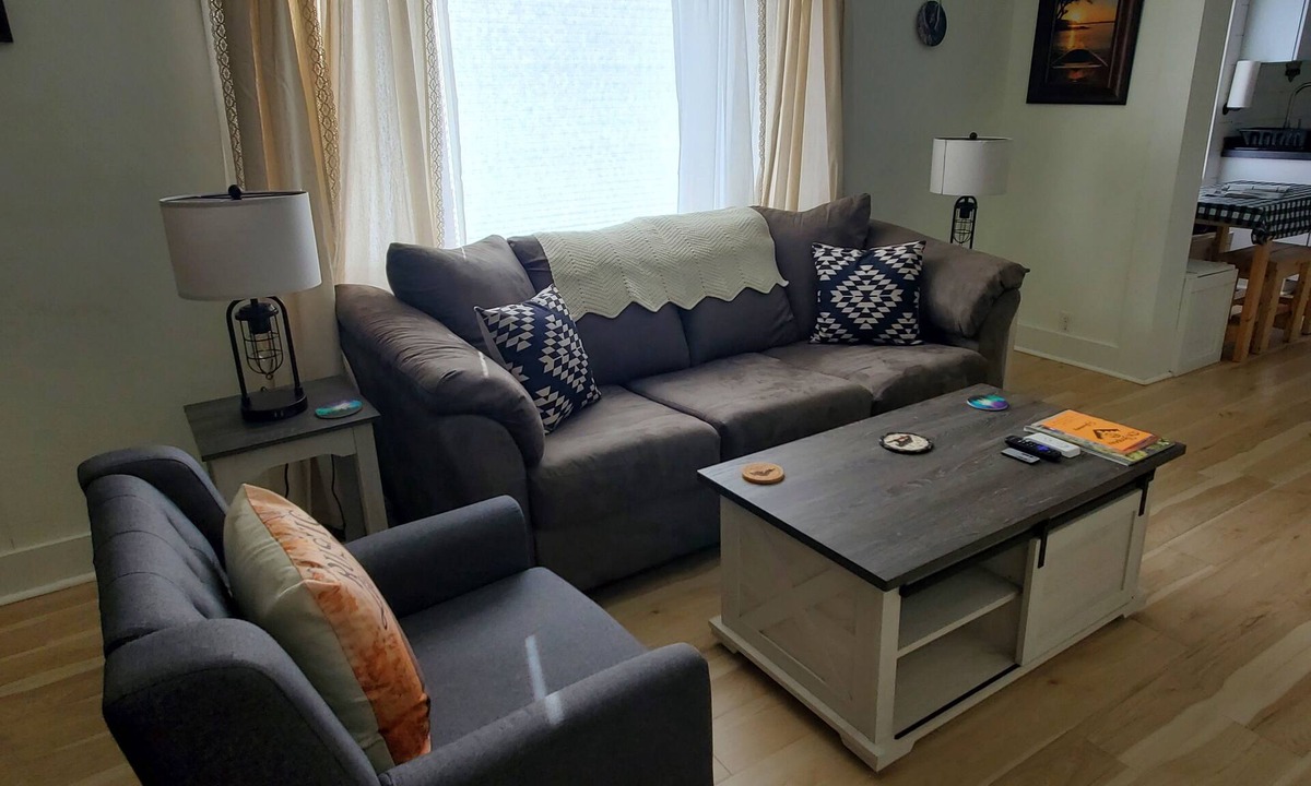 Silver City House | Porcupine Mountains-closest Vrbo to the Porkies! Across road from Lake Superior