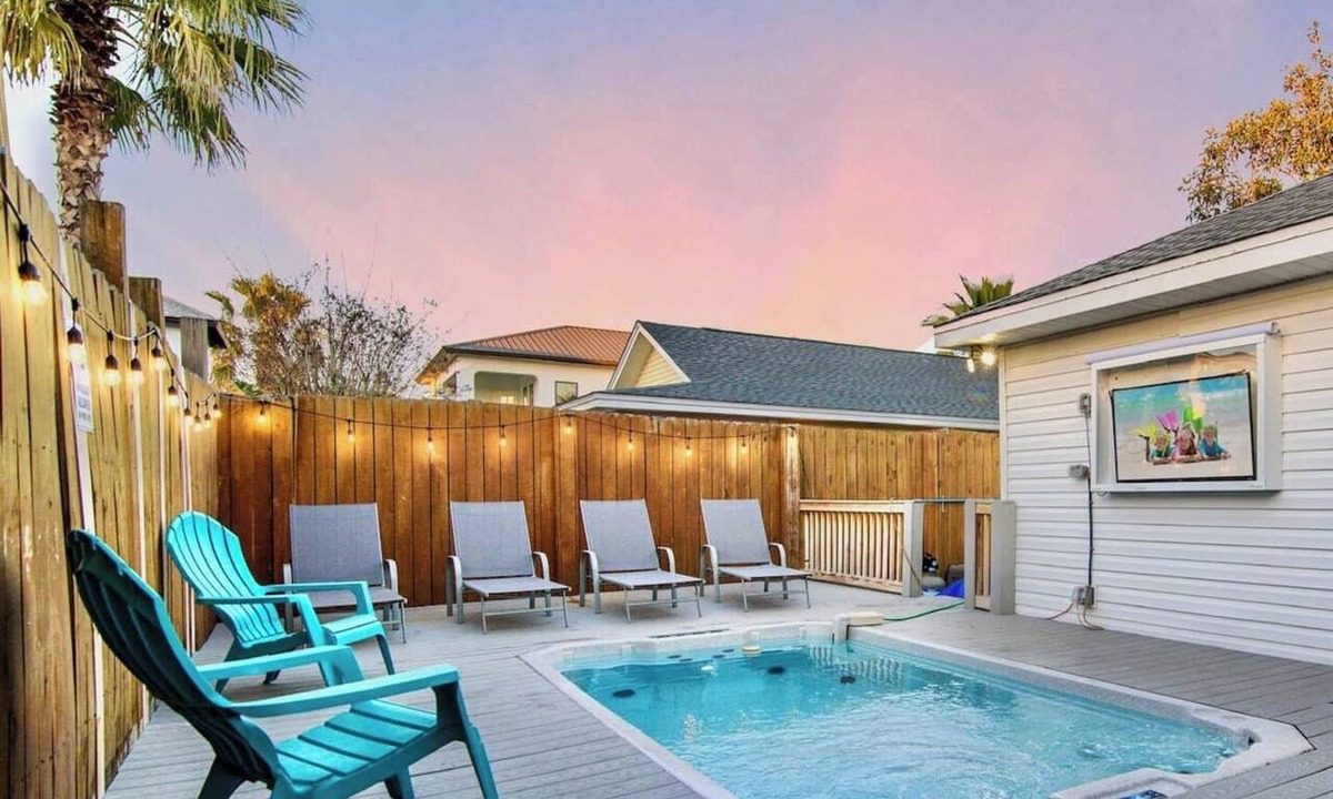 Frangista Beach House | Private Heated Spa/Pool, 4min Walk To Beach, Pet Friendly, Zula Breeze Destin