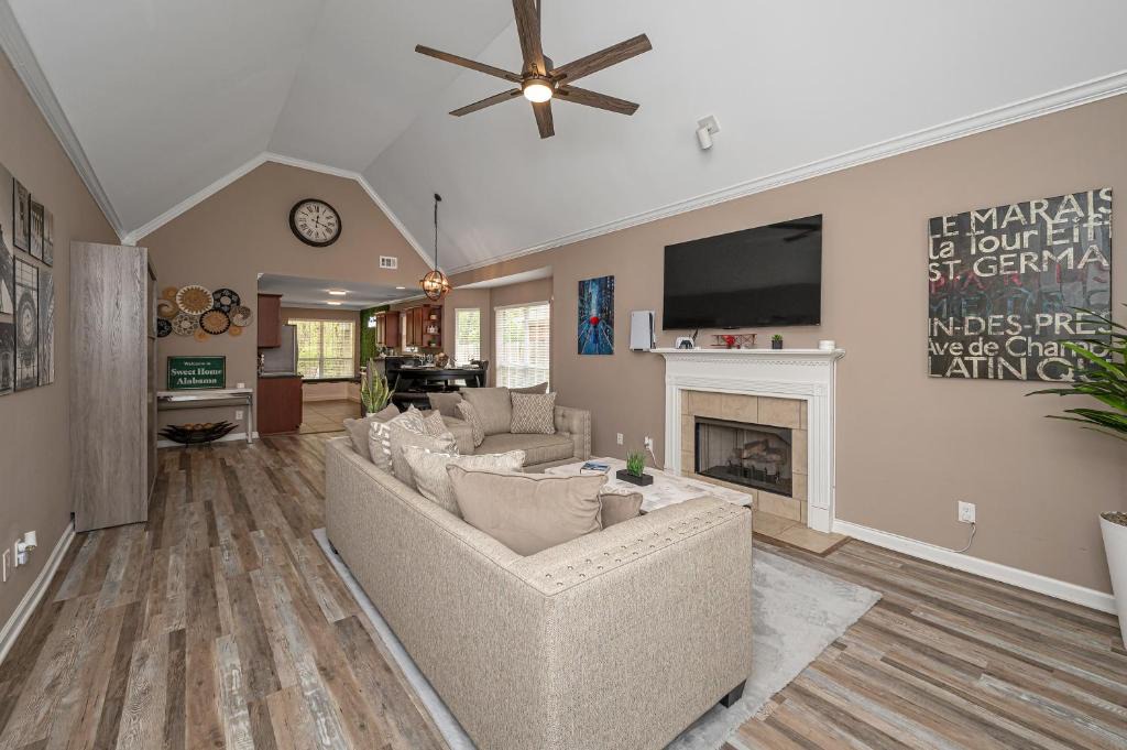 New Castle House | Quiet Birmingham Retreat Near Trussville Sleep 6