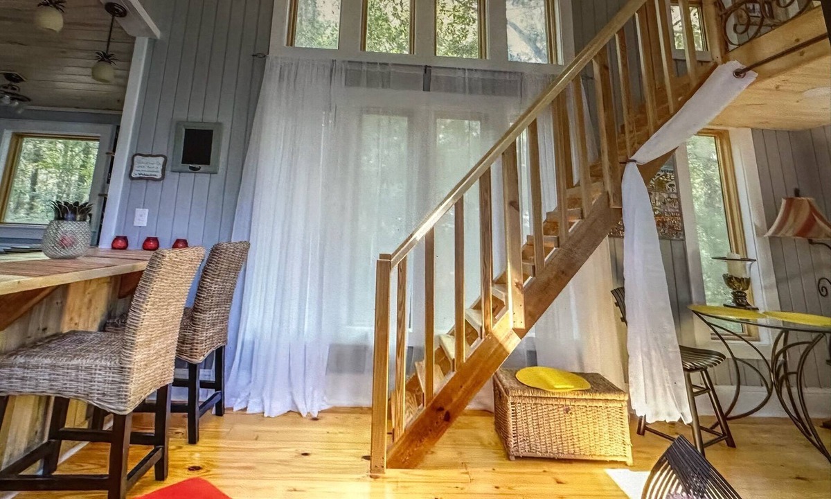 Bon Secour Cottage | Ready for Summer- Peaceful Retreat- Close to beaches Gulf Shores -Sleeps 2