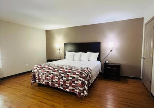 Gulf Shores Hotel | Red Roof Inn Gulf Shores