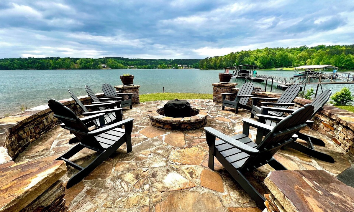 Crane Hill House | Smith Lake Escape-Private Boat Launch & Dock, Game Room, Glass Garage Door Patio