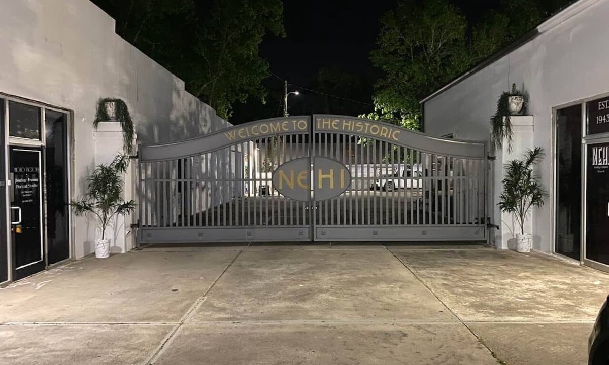McComb Apartment | Soda Room quiet Business Stay/Wi‑Fi/Gated Parking