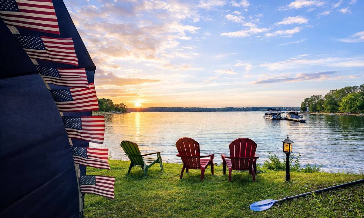 Whitmore Lake House | Stay, Swim and Fish in Whitmore Lake