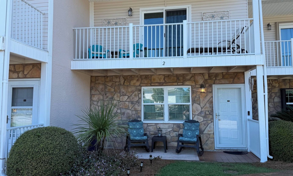 Miramar Beach House | Steps to the Beach - Community Pool - Close to Pompano Joe's