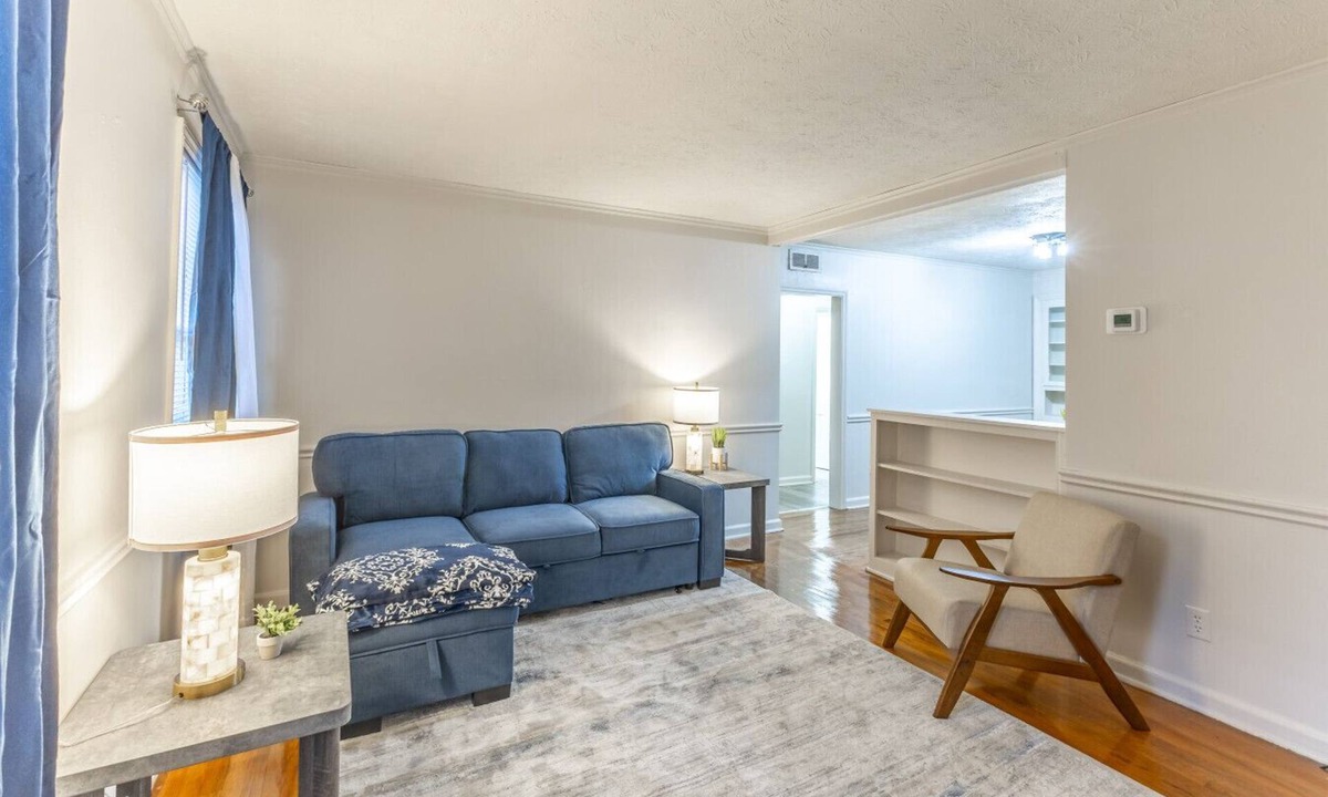 Columbus Apartment | Suite B at Blue Sky Terrace