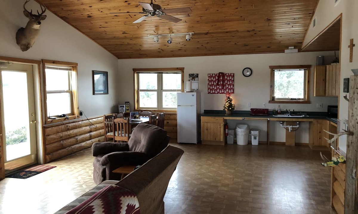 Willard Cabin | Sunset Pines Resort