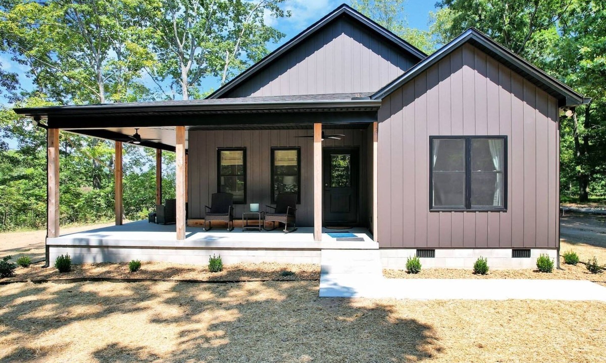 Sewanee House | Sunset - St Mary’s Lane - July 4 special