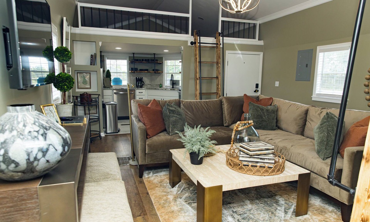 Blakely Cottage | The Cabins on Rockmine