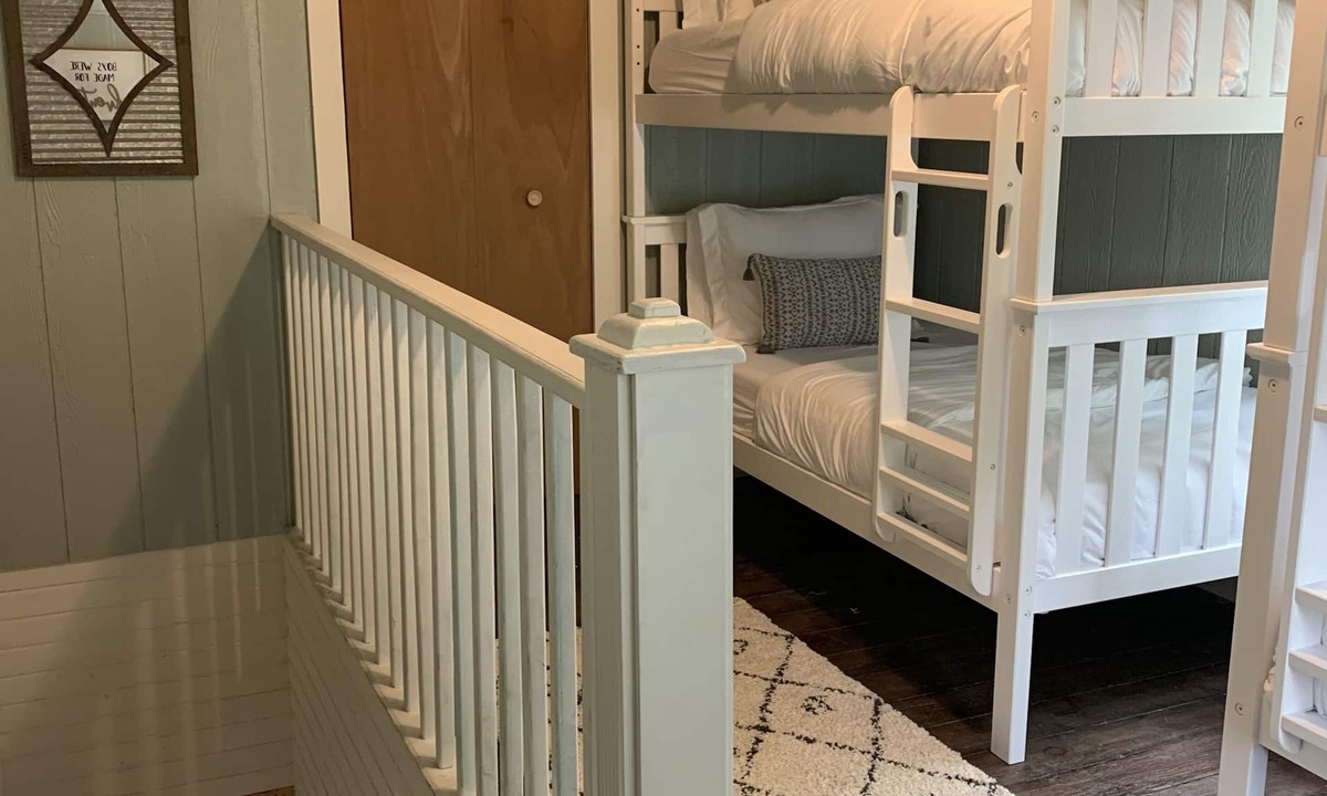 Delta County Cottage | The Perkins Country Cottage: Families Welcome