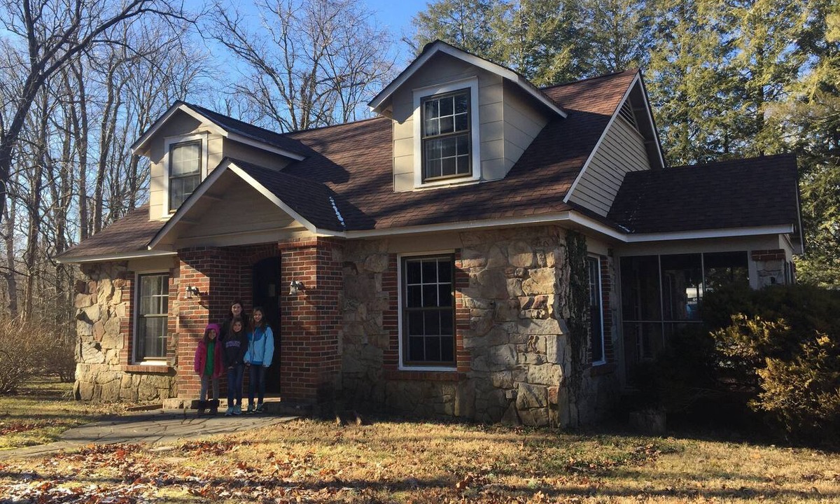 Saint Andrews House | The Sewanee Cottage - Great Location on Campus