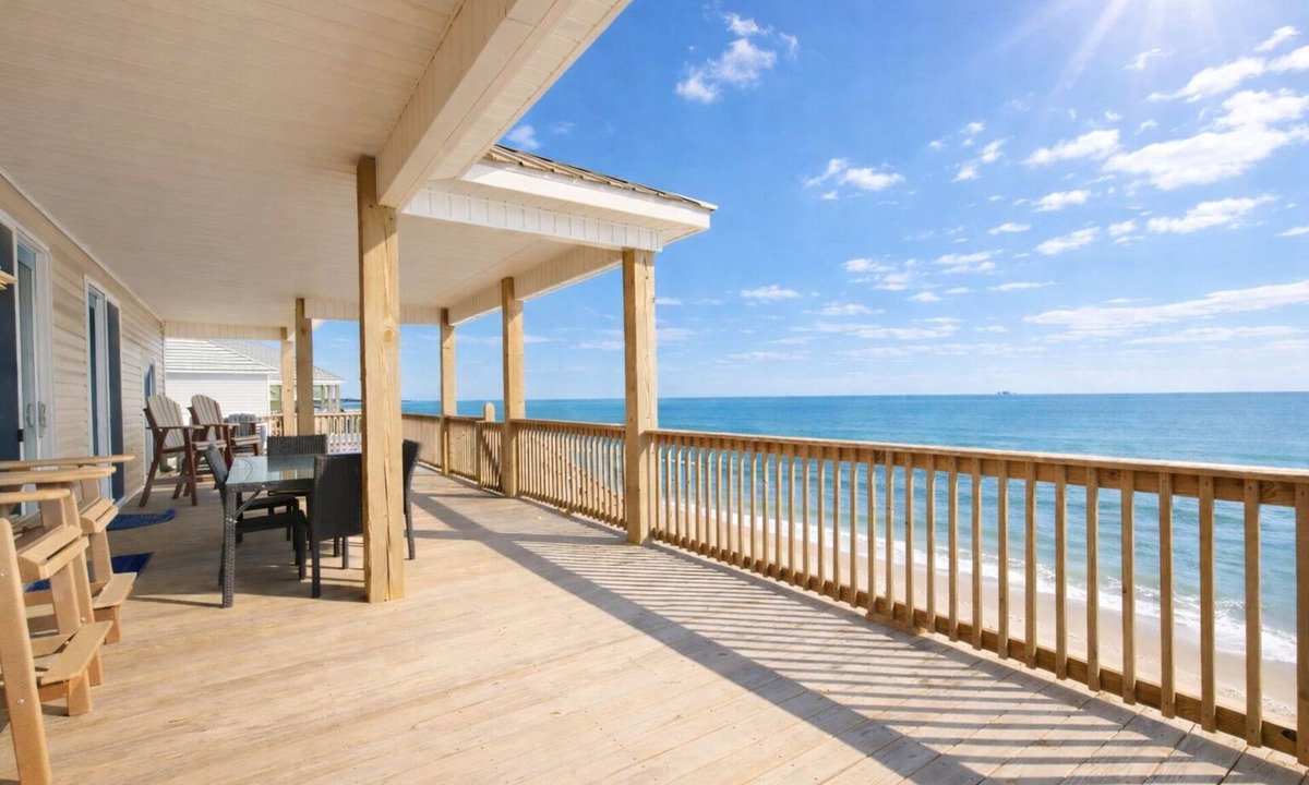 Dauphin Island House | Tide Therapy | Summer openings. On popular west end beach