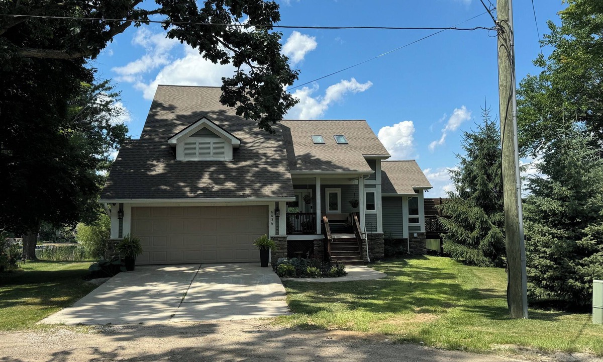 Whitmore Lake House | Waterfront Serenity Minutes from Ann Arbor & The Big House, Horseshoe Lake