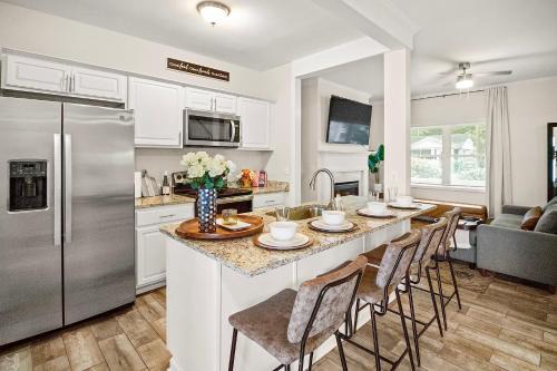 Atlanta Ski Chalet | WorldCup 7 min to Mercedes-Benz Stadium, Sleeps 6