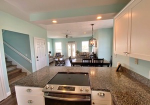 August On Sale! Morgantown, Pools, Pickleball, Easy Beach Access