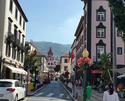 Edificio Charles 301 in Funchal