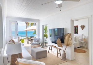 Exceptional Beachfront Living - Milord Sunsets home in Saint James