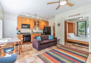 🏖️ Sleepy Hollow Beach Resort, Cottage 4A – Family Fun on Lake Michigan!