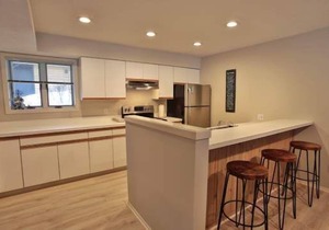 Spacious 2 Bedroom, 2 Bath Plus, 1500 Sq Ft. Trout Creek Condo #133. Close to Skiing, Golf, Beaches