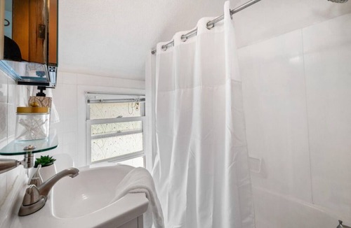 Saint Joseph Apartment | 1-Bd Apartment in St. Joseph - Live the Lake Lifestyle