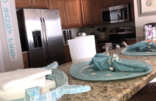 Panama City Beach Condo | 100 PLUS 5 STARS! BEACHFRONT! FREE BEACH CHAIRS! STAND UP SHOWER! FULLY STOCKED!