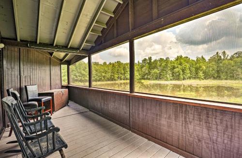 Talladega House | 1950's Serenity Pond Cabin w/View: Peace & Quiet!