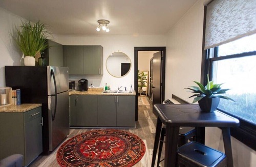 Eastwood House | 2.5 Miles From DT, 2 Spaces