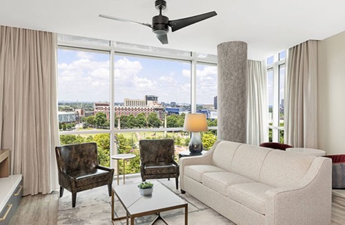 Downtown Atlanta Resort | 2 Bedroom Deluxe Condo, Sleeps 8, Full Kitchen, Centennial Park, Wyndham Atlanta
