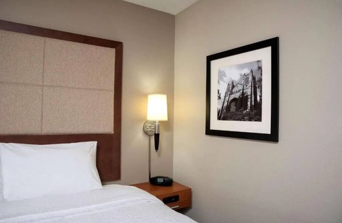 Thurston Hotel | 2 Charming Suites Near UM w/Free Breakfast & Onsite Parking Plus Free Parking