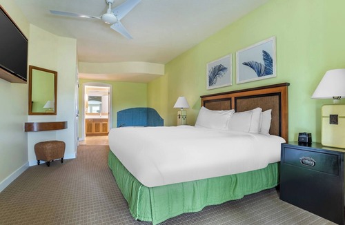 Sandestin Hotel | 2 Coastal 2BR Suites w/Balcony: Near Private Beach & Village of Baytowne Wharf