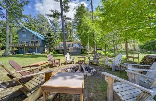 Rapid City House | 21 Mi to Slopes! Torch Lake Home w/Private Beach