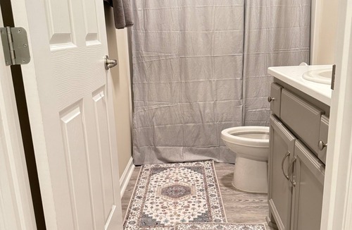 Huntsville Apartment | 2B Gorgeous 2-bedroom new apartment in lively Huntsville